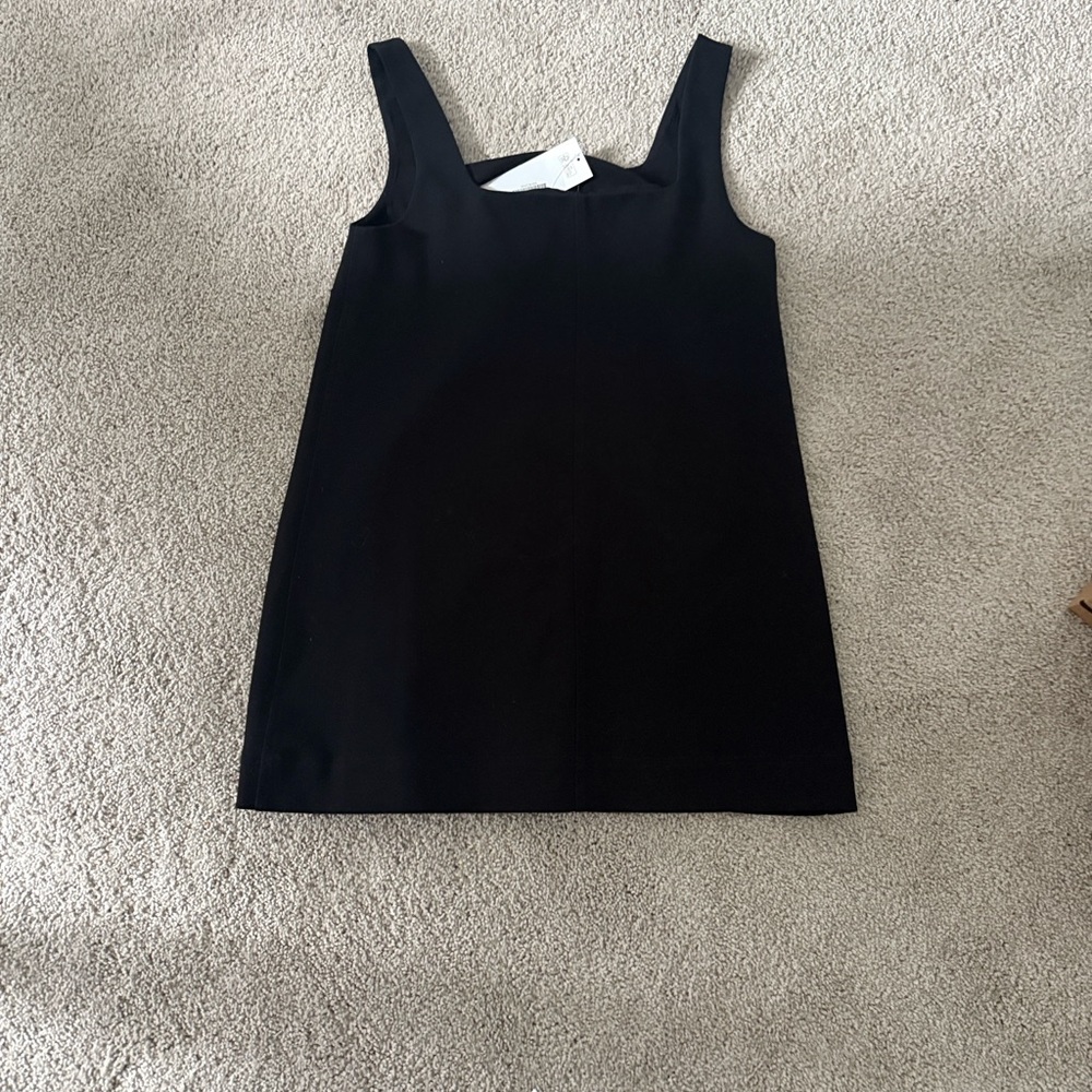 DISSH NWT Classic Black Sleeveless Shift Dress